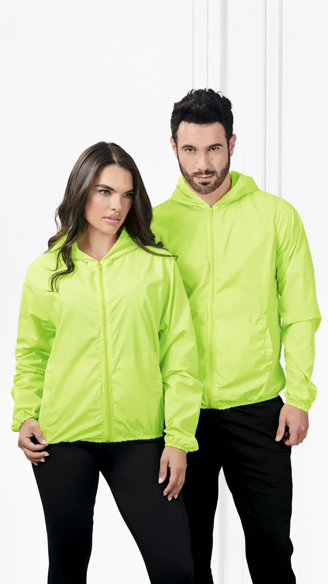 2337 dama y 2350 hombre verde neon